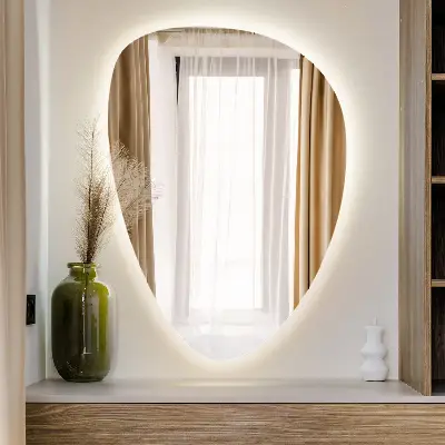 Oglindă de perete ovoidă cu iluminare LED