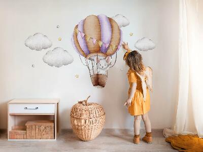 Autocolant de perete 100x117 Călătoria cu balonul unui șoarece în nori pastel