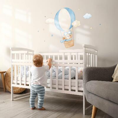 Autocolant perete 80x122 Mic ursuleț de pluș într-un balon în nori acuarelă pastel