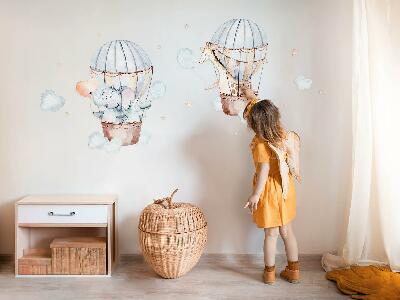 Autocolant perete 80x117 Baloane pastel cu pandantive acuarele