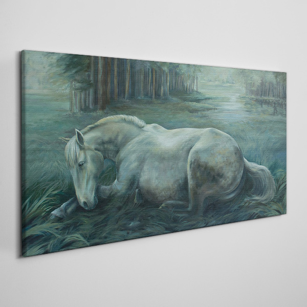 Tablou canvas Un cal calm într-un peisaj de pădure