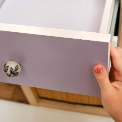 Autocolant mobila Liliac violet