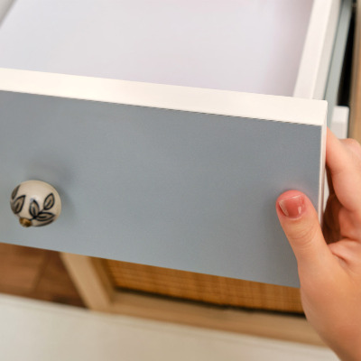 Folie autoadeziva pentru mobila Albastru pastel