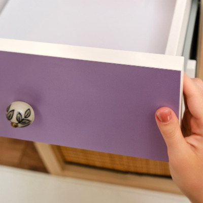 Folie autoadeziva pentru mobila Violet