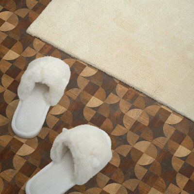 Panou decorativ perete dreptunghiular Un model inspirat din geometria lemnului