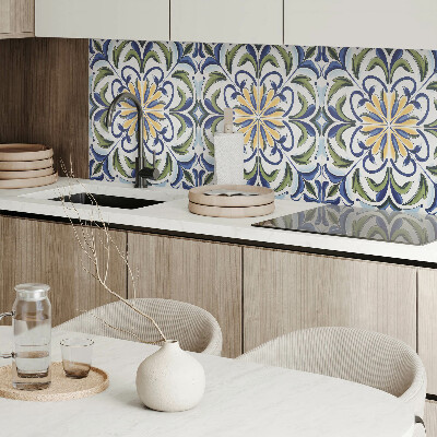 Panou decorativ bucatarie Un motiv vegetal cu accente florale