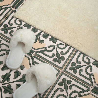 Panou decorativ bucatarie pătrat Model floral pe ceramică