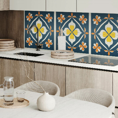 Panou decorativ bucatarie pătrat Armonia florilor într-o ediție simetrică