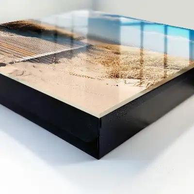 O plajă liniștită cu dune