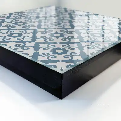 Eleganță geometrică în nuanțe de albastru