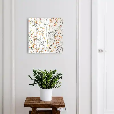Model floral pe fundal alb