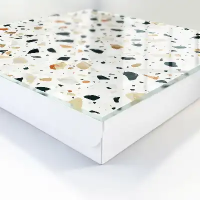 Model terrazzo în nuanțe naturale