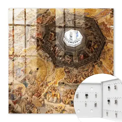 Fresce religioase detaliază cupola