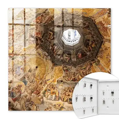 Fresce religioase detaliază cupola