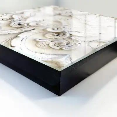 Ornamente florale cu motiv