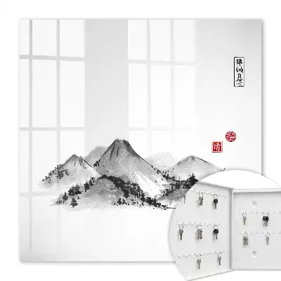 Munți japonezi cu accente roșii