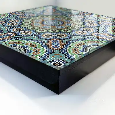 Un mozaic colorat de culori intense