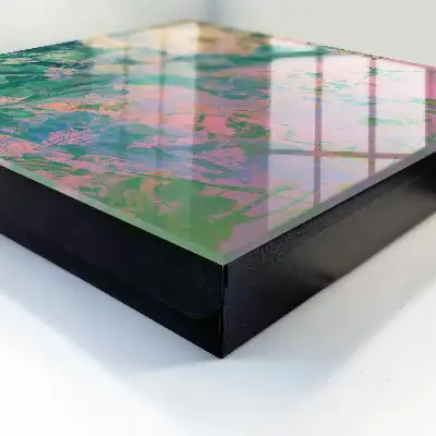 Abstracție vegetală în culori pastelate