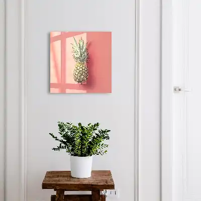 Ananas exotic cu fundal roz