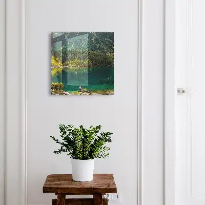 Idilă montană în apă verde