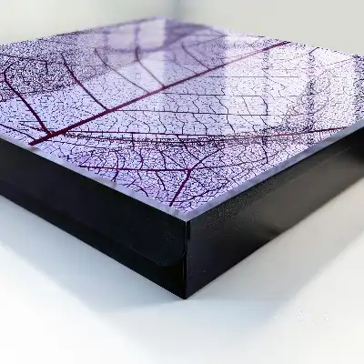 Structura frunzei violet în fundal