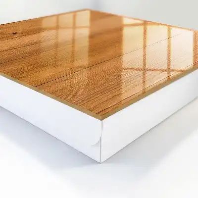 Textura lemnoasă adaugă confort