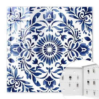 Ornament floral pe fundal alb