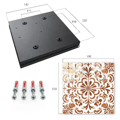 Model ornamental cu motive florale