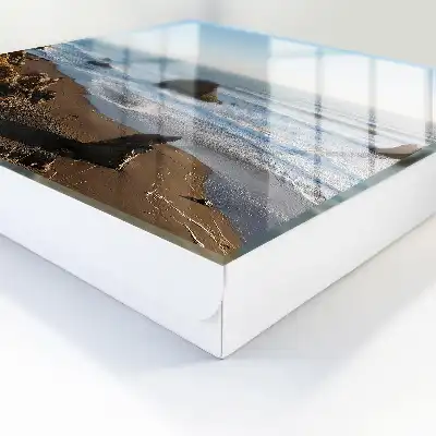 Peisaj litoral cu ocean albastru