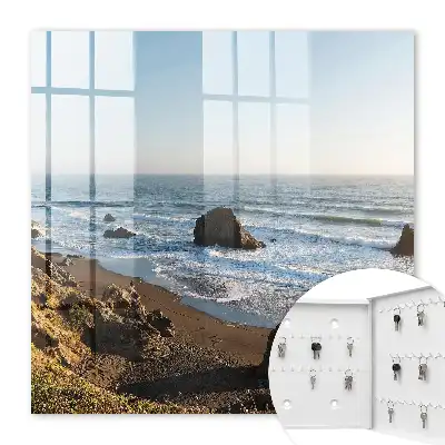 Peisaj litoral cu ocean albastru
