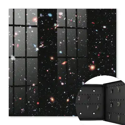 Un cosmos colorat, plin de secrete