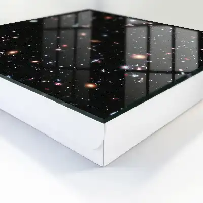 Un cosmos colorat, plin de secrete