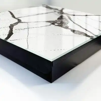 Contraste elegante de minimalism gri