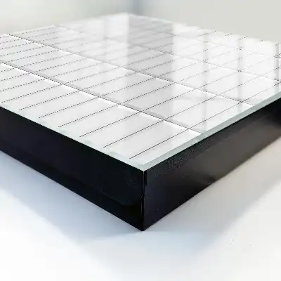 Geometrie subtilă a panoului