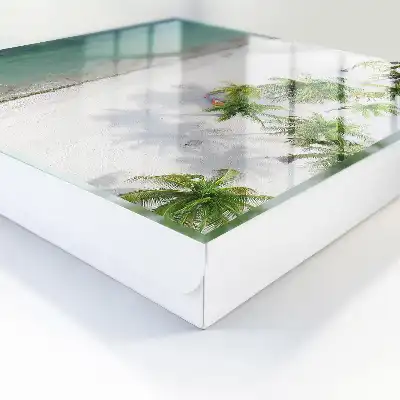 Plajă tropicală cu apă albastră