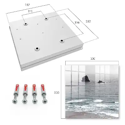 Marea zguduie oceanul calm