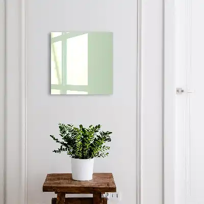 Minimalism verde mentă, luminozitate