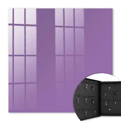 Expresivitatea minimalismului de culoare violetă