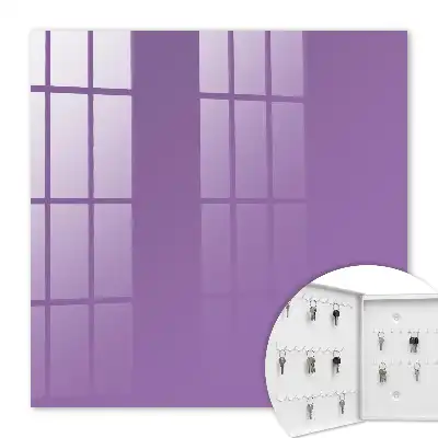 Expresivitatea minimalismului de culoare violetă