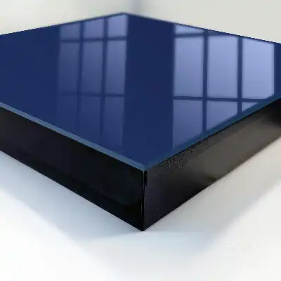 Stil minimalist bleumarin vibrant