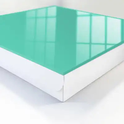 Eleganță minimalistă puternică, de mentă