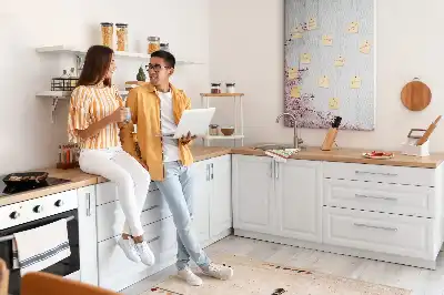 Panou de plută cu model floral pe lemn
