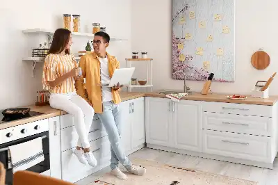 Panou de plută cu model floral pe lemn