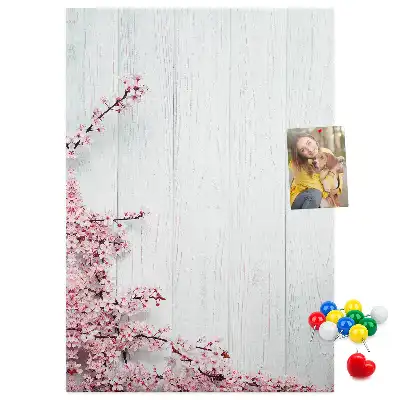 Panou de plută cu model floral pe lemn