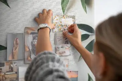Panou din plută Finial cu model de frunze verzi