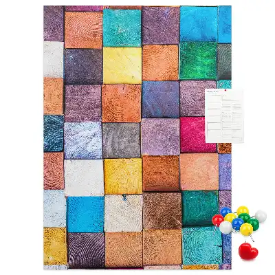 Panou de plută cu blocuri de lemn colorate