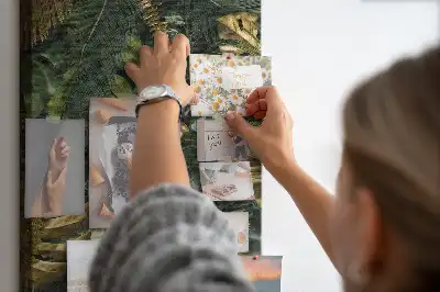 Panou de plută cu model frunze tropicale