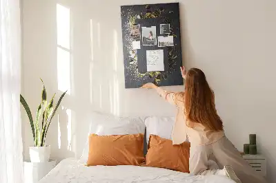 Panou de plută cu model confetti aurii