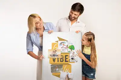 Panou din plută cu slogan motivațional