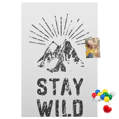 Panou de plută cu model montan Stay Wild